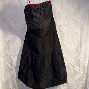 Elegant Lilly Pulitzer Belinda Rosette Black Dress with Floral Accents